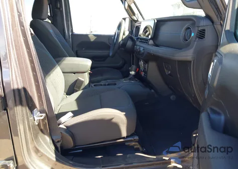 2025 Jeep Wrangler 4Xe Rubicon 4Xe from USA, damaged, VIN 1C4RJXR60SW572092